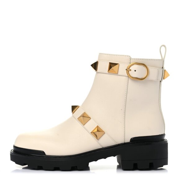 NWT Valentino Garavani Combat Boots Calfskin Leather Gold-tone Studs Sz 36 - Picture 2 of 12